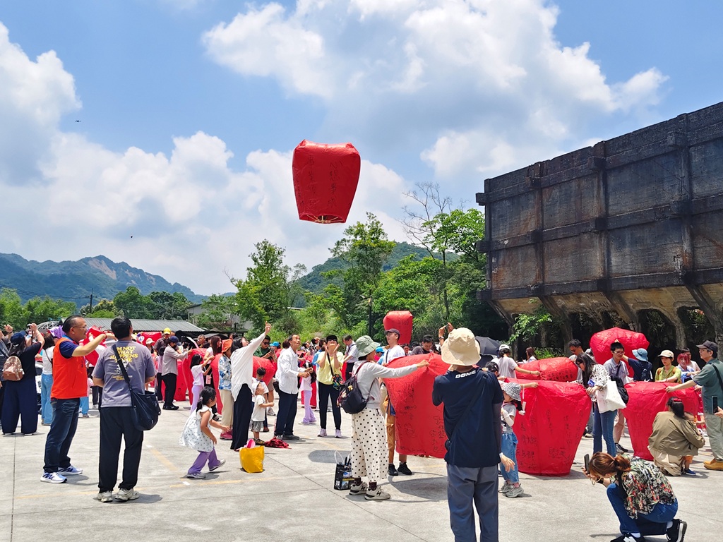 經發局希望透過補貼保費的方式鼓勵民眾投保,降低意外事故造成的損失。