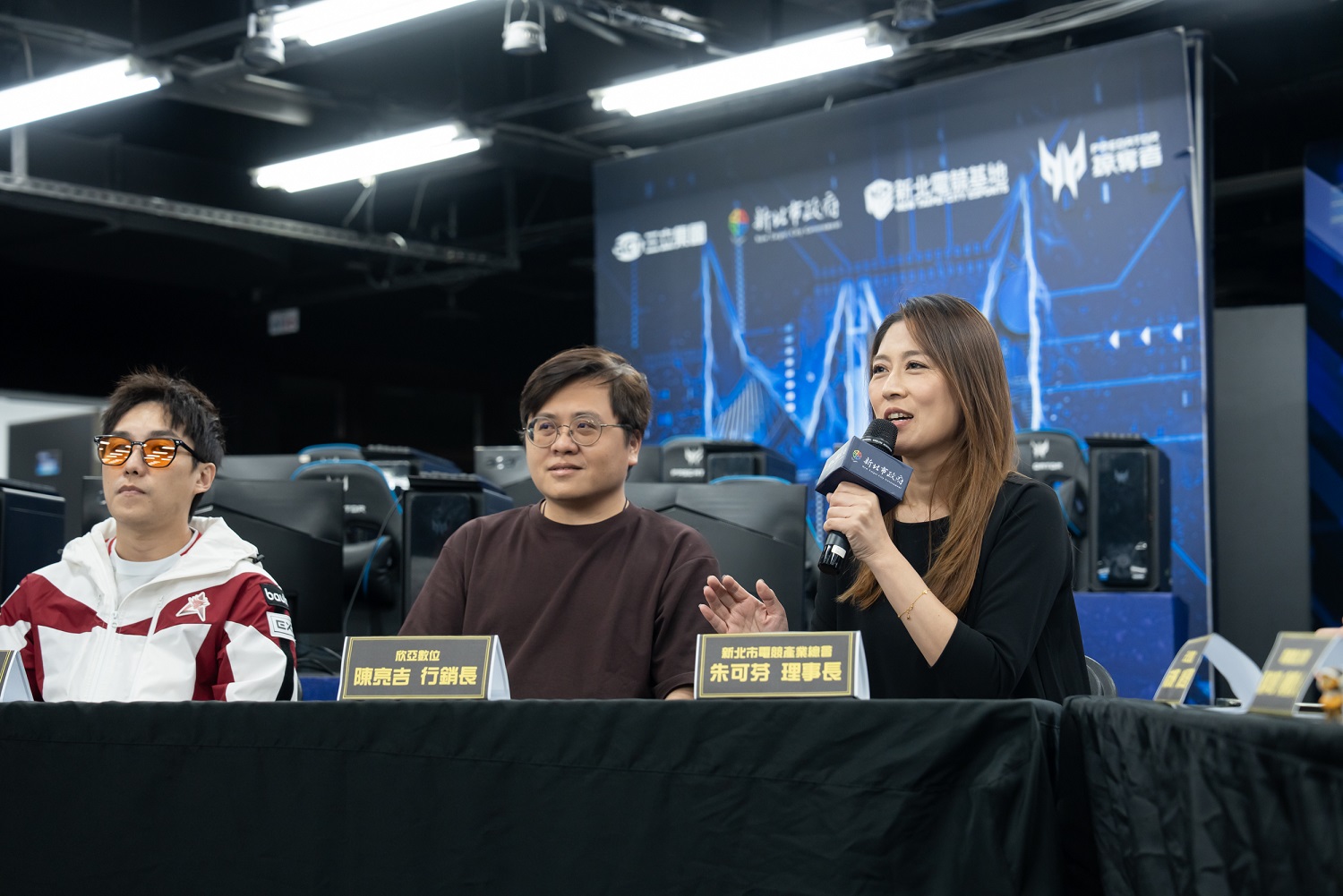 盛局長也鼓勵學員善用課程累積的經驗，把握每次實作與交流機會，積極迎接產業挑戰，為新北ACGE產業注入更多創意與動能