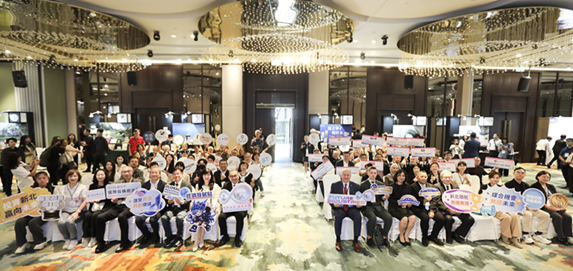 「2026新北市國際採購商洽會」串聯新北、臺北、桃園及基隆企業參與媒合,並結合產業主題展覽、企業展示及陶瓷茶藝展售,展現北臺灣多元產業實力與創新能量。