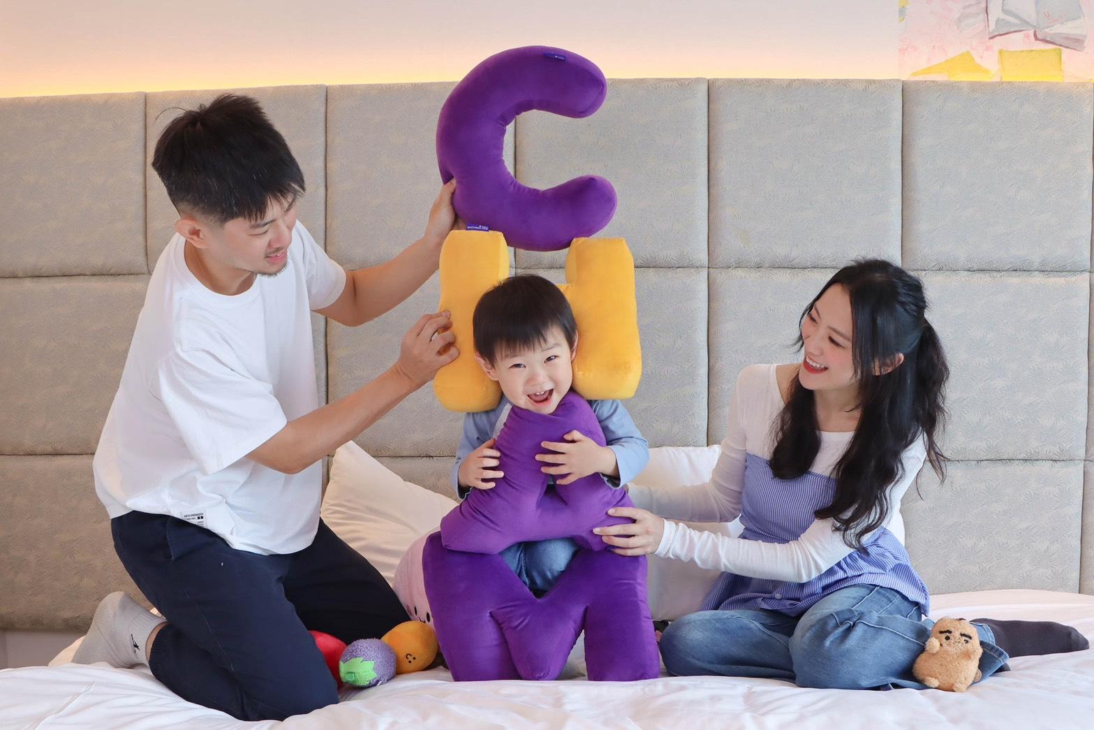 「臺北趣淘漫旅」推出每晚2,899元起的親子住房專案,入住即贈品牌好禮與抽獎機會,提升住宿CP值。