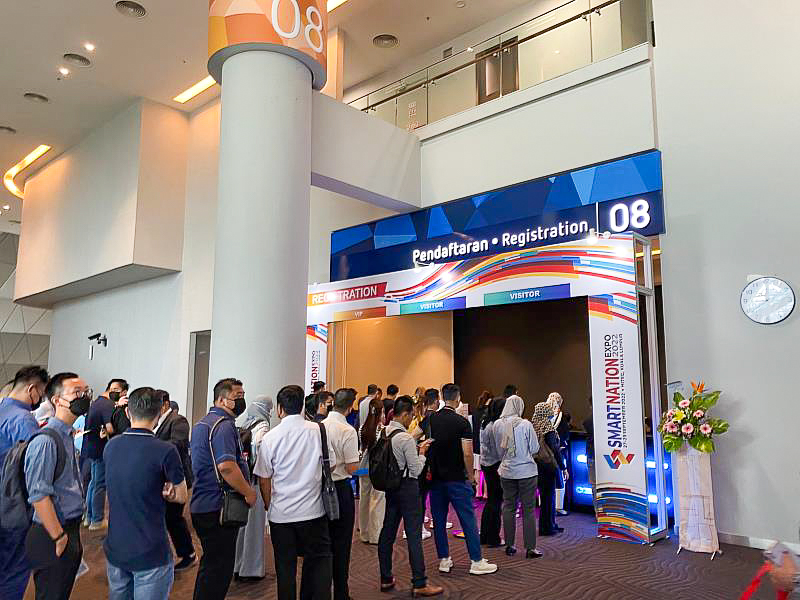馬來西亞智慧國家展111年第1次籌辦實體展，共有來自23國585家企業參展，成功吸引參觀人次逾14000人次。